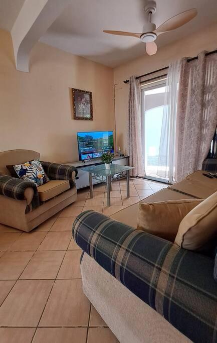 Sunshine Luxurious Villa:4 Mins Walk From Beach Flic en Flac Exterior photo