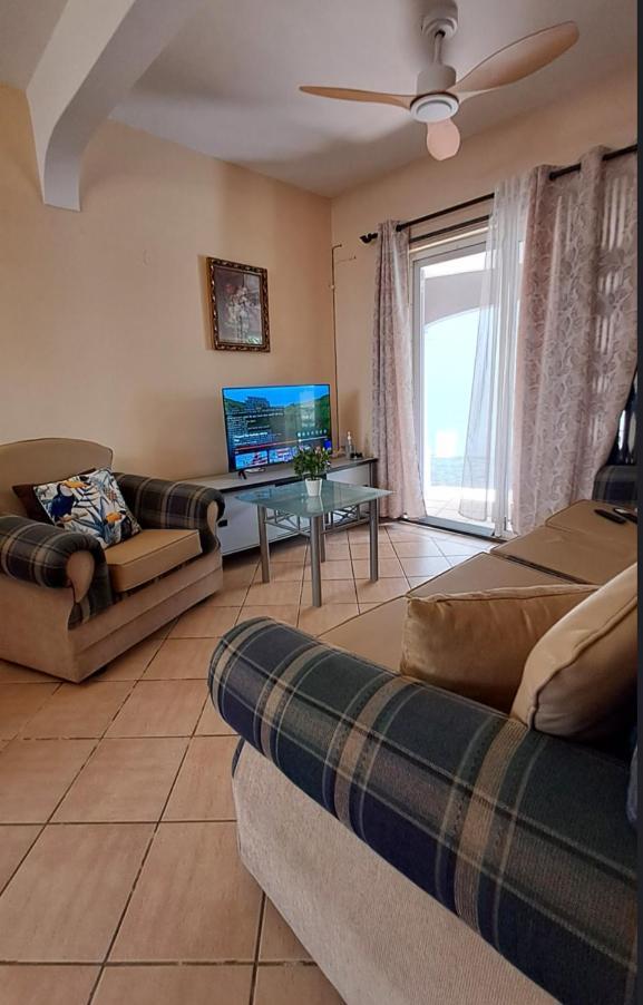 Sunshine Luxurious Villa:4 Mins Walk From Beach Flic en Flac Exterior photo